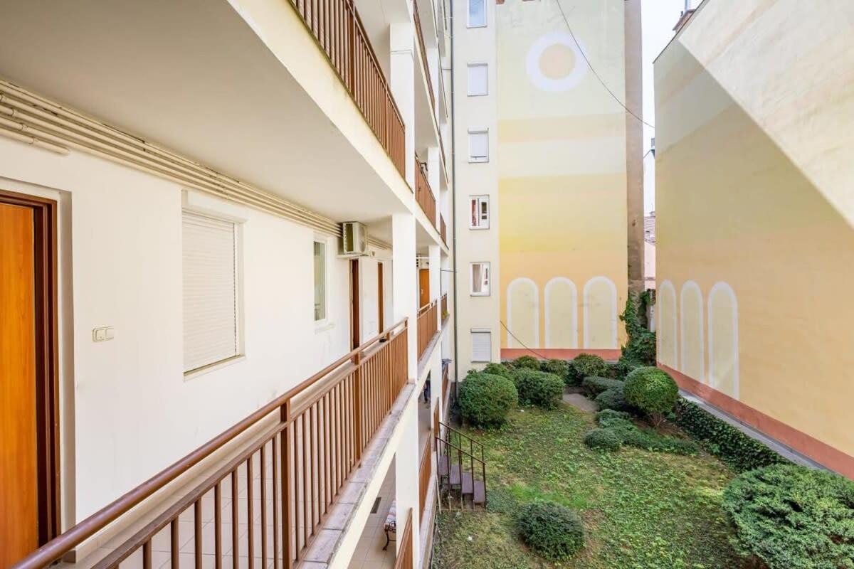 Convenient 2-Room Central Apartment Будапеща Екстериор снимка
