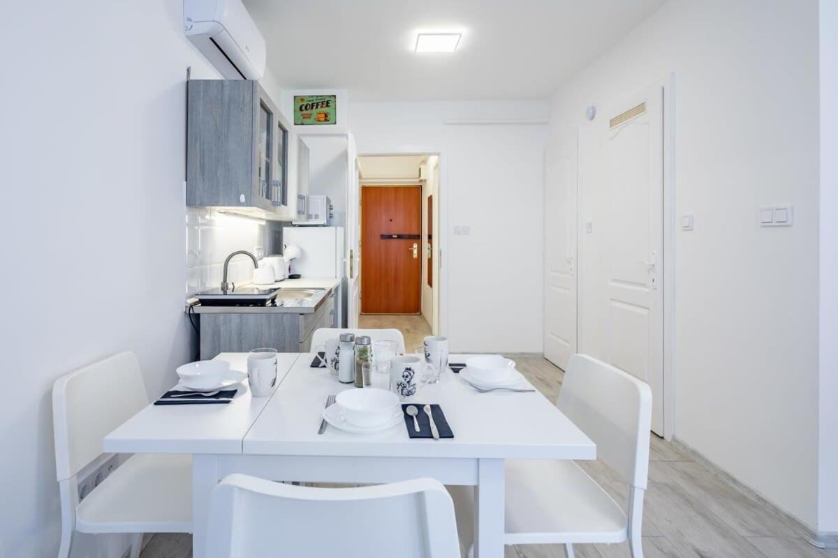 Convenient 2-Room Central Apartment Будапеща Екстериор снимка