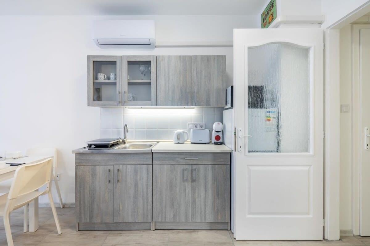 Convenient 2-Room Central Apartment Будапеща Екстериор снимка
